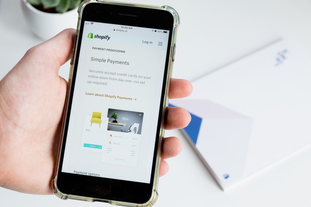 Jak rozpocząć międzynarodową sprzedaż? Pomoże agencja Shopify